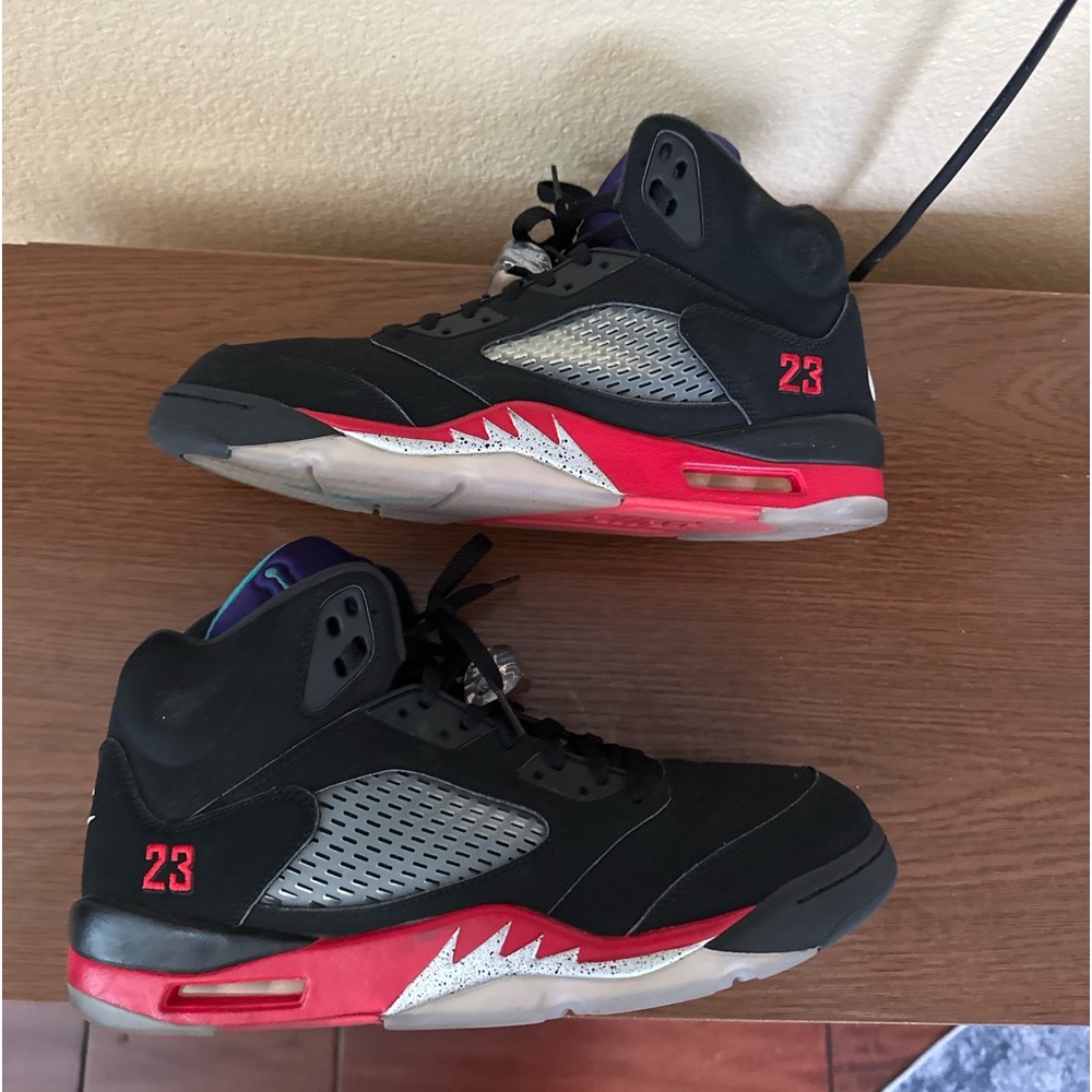Air Jordan 5 Retro “Top 3”